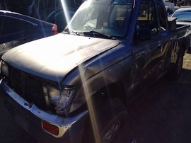 1996 TOYOTA TACOMA, GRAY, EXTD CAB, AT, 2WD, Z25938